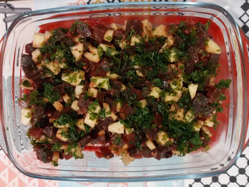 Beetroot and apple salad
