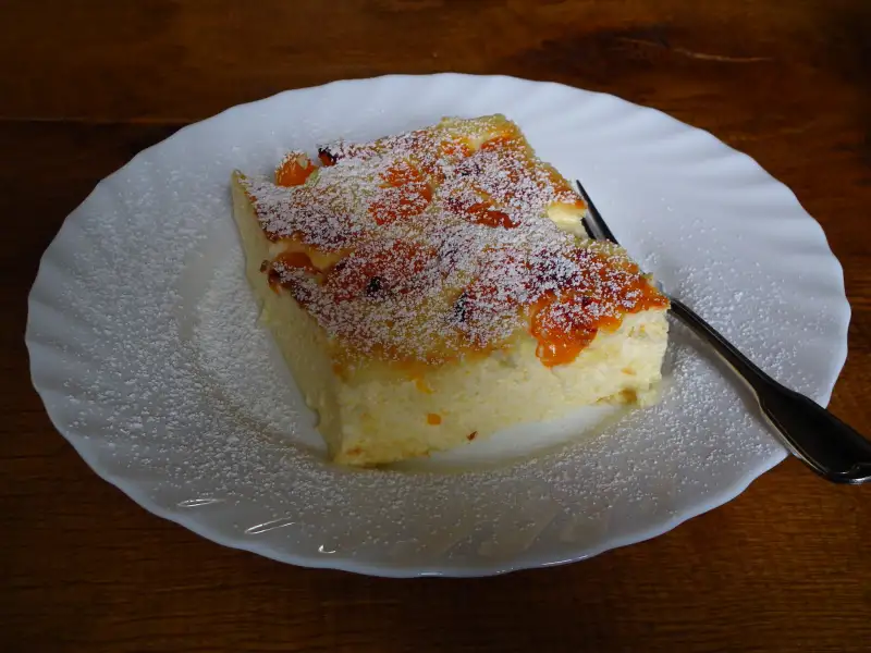 No-bake cheesecake