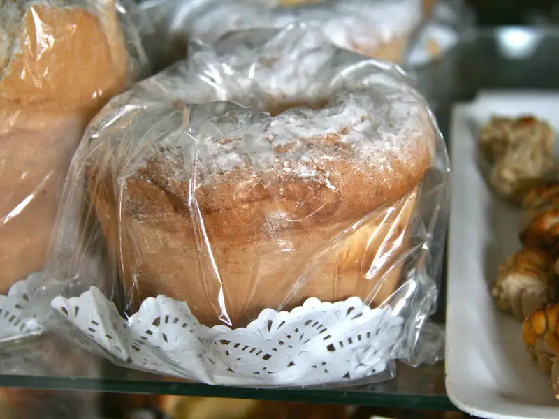Bollo maimón, a sponge cake from Salamanca
